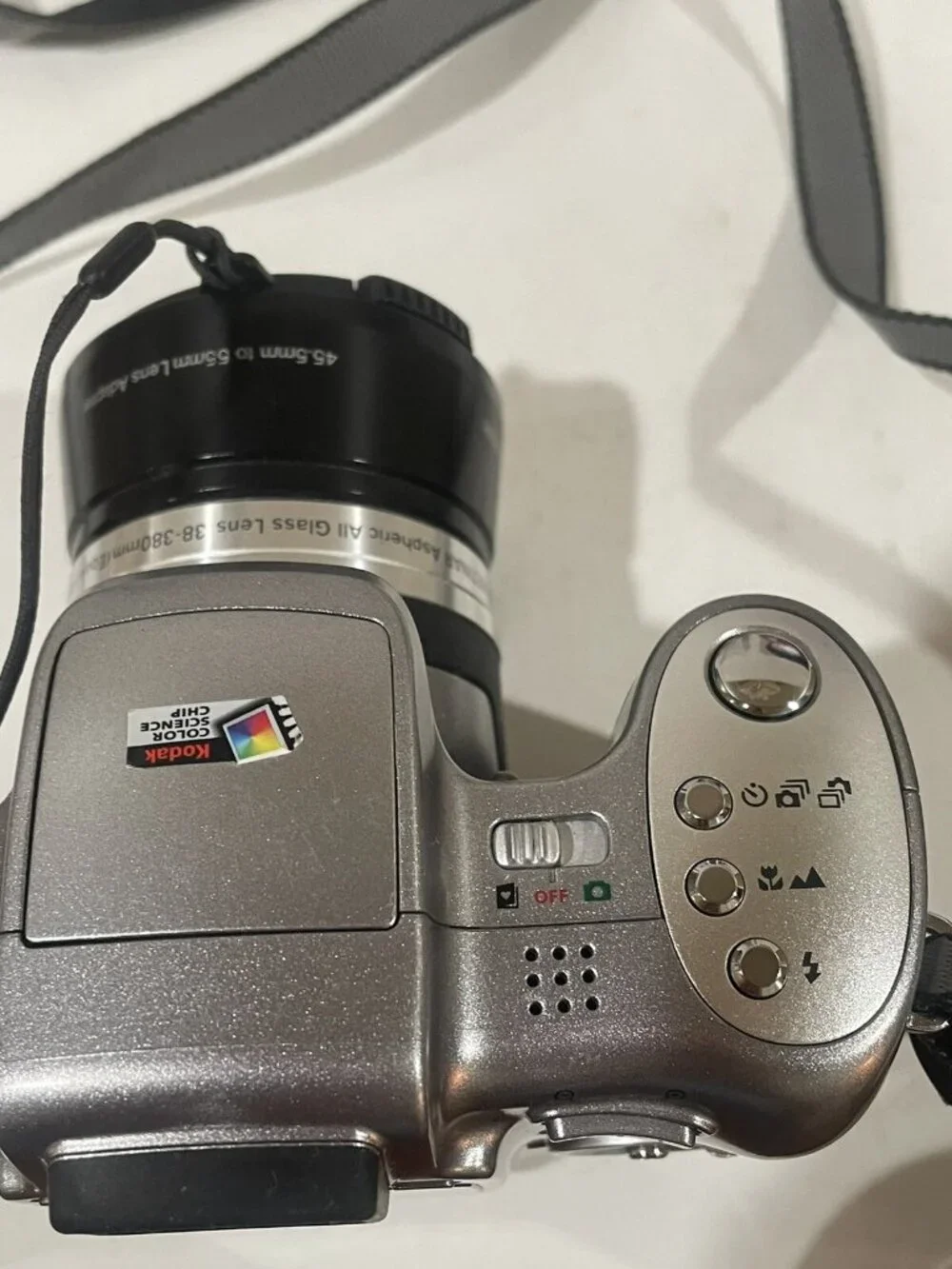 KODAK EasyShare Z740 Digital Photo Camera Bundle 5.0 MP ~ Preowned NOT Tested